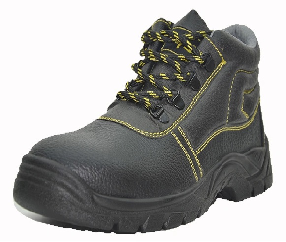 Safety Shoes - MAKSO General Trading L.L.C
